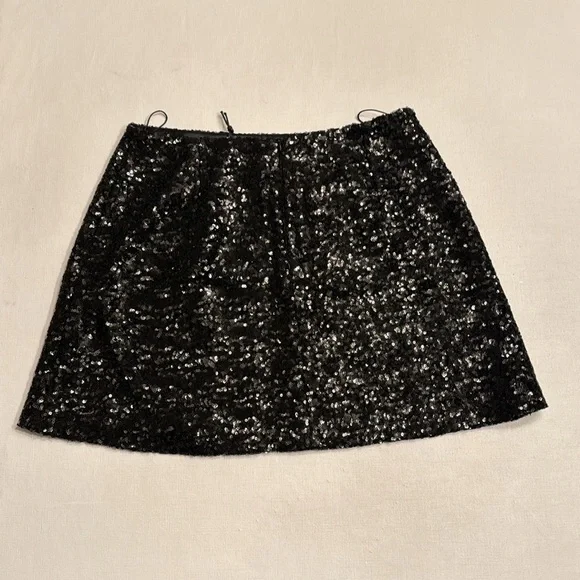 NWT In The Mood For Love Naisha Sequined Mesh Mini Skirt - Picture 6 of 7